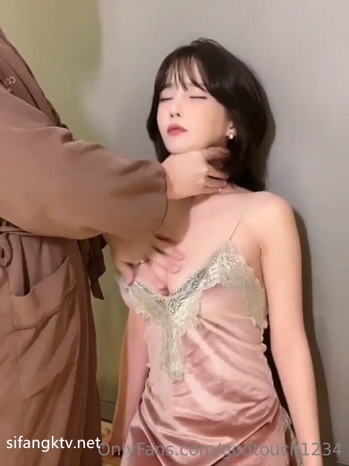 精品久久久久久无码人妻中文后入99年白丝女友